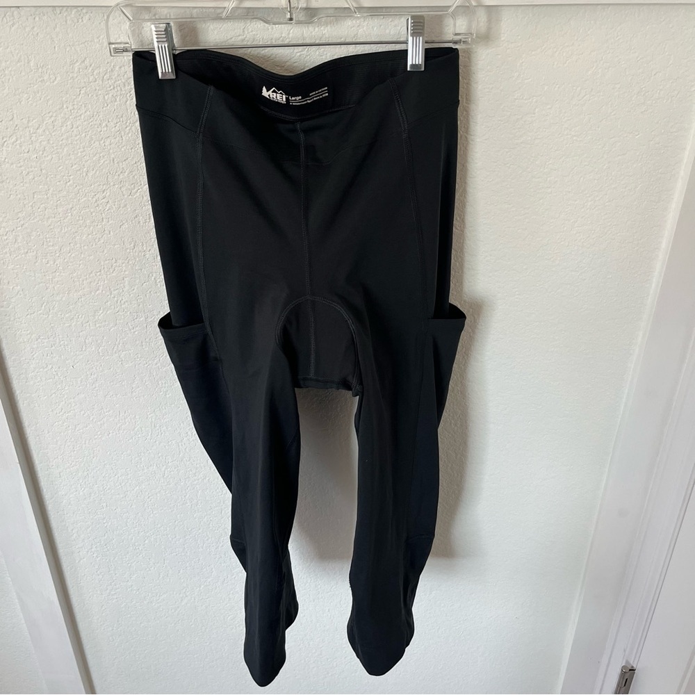 REI Women's Large Biking Padded Shorts.